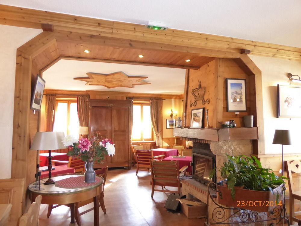 Hôtel de la Couronne Chamonix Exterior foto